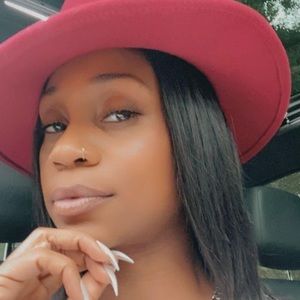 Meet your Posher, Jayme